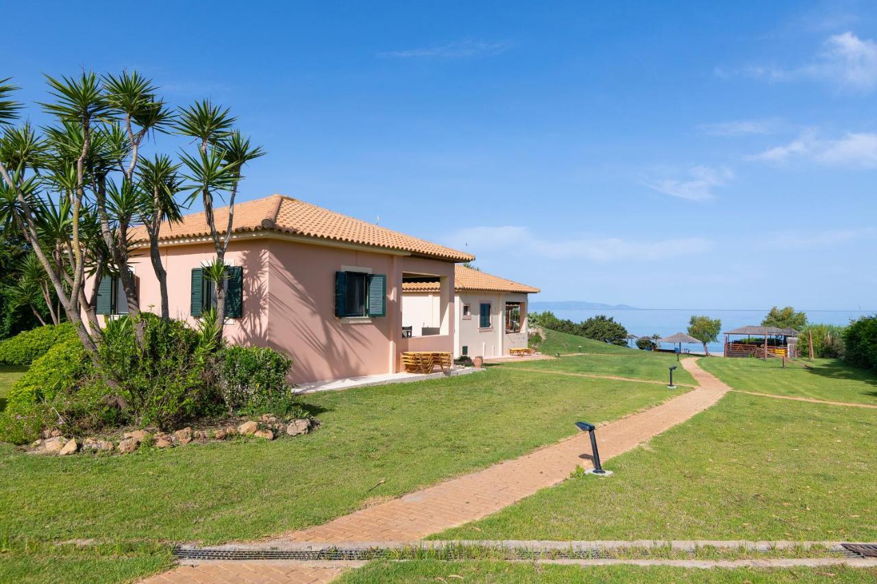 Kástro Tornéze Analipsi Beach Front Villas מראה חיצוני תמונה