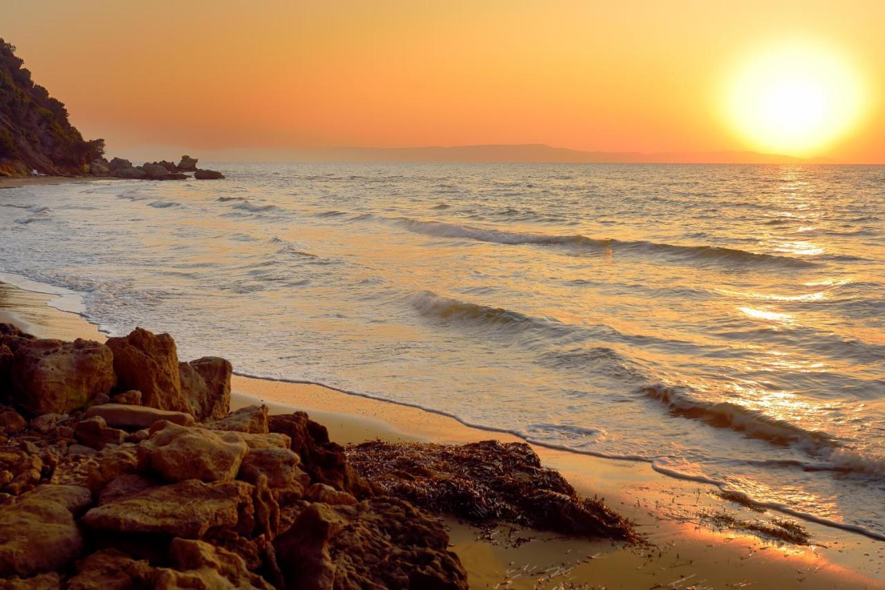 Kástro Tornéze Analipsi Beach Front Villas מראה חיצוני תמונה